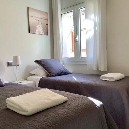 Apartamentos Can Quim L' Escala Bagian luar foto