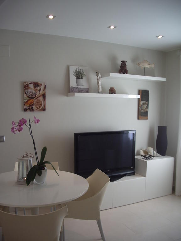 Apartamentos Can Quim L' Escala Ruang foto